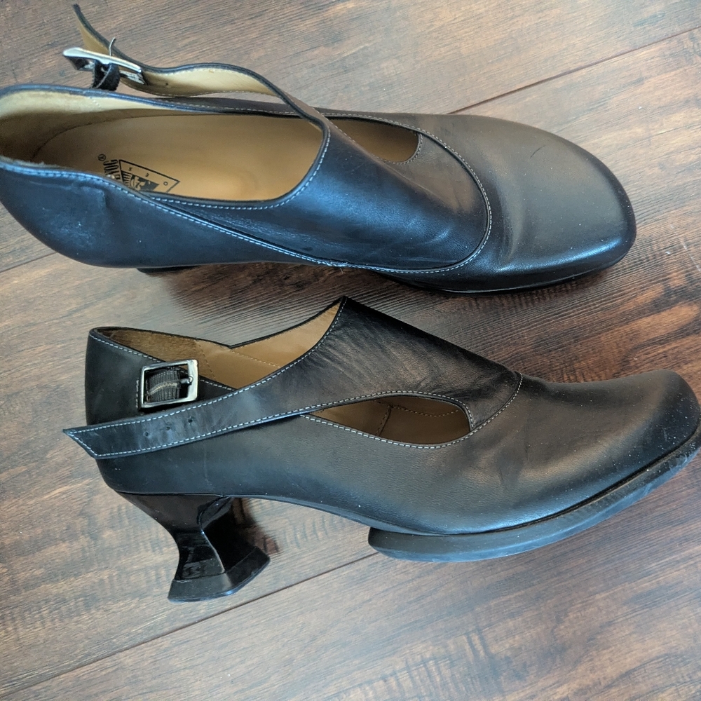 Fluevog Wearever Gracias Heels